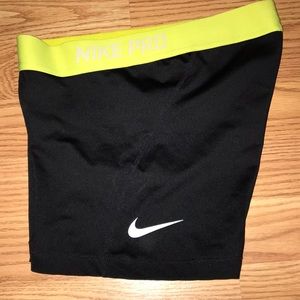 nike spandex